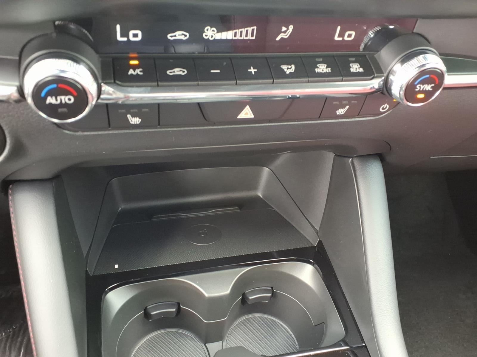 2026 Mazda Mazda3 Hatchback 2.5 S Carbon Edition AWD