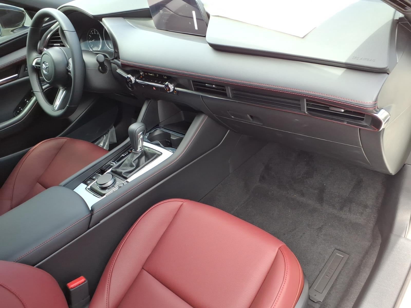 2026 Mazda Mazda3 Hatchback 2.5 S Carbon Edition AWD