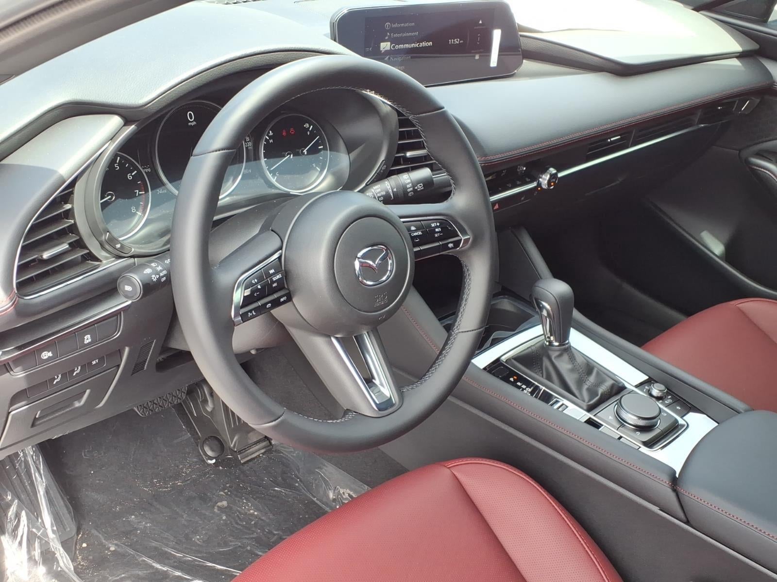2026 Mazda Mazda3 Hatchback 2.5 S Carbon Edition AWD