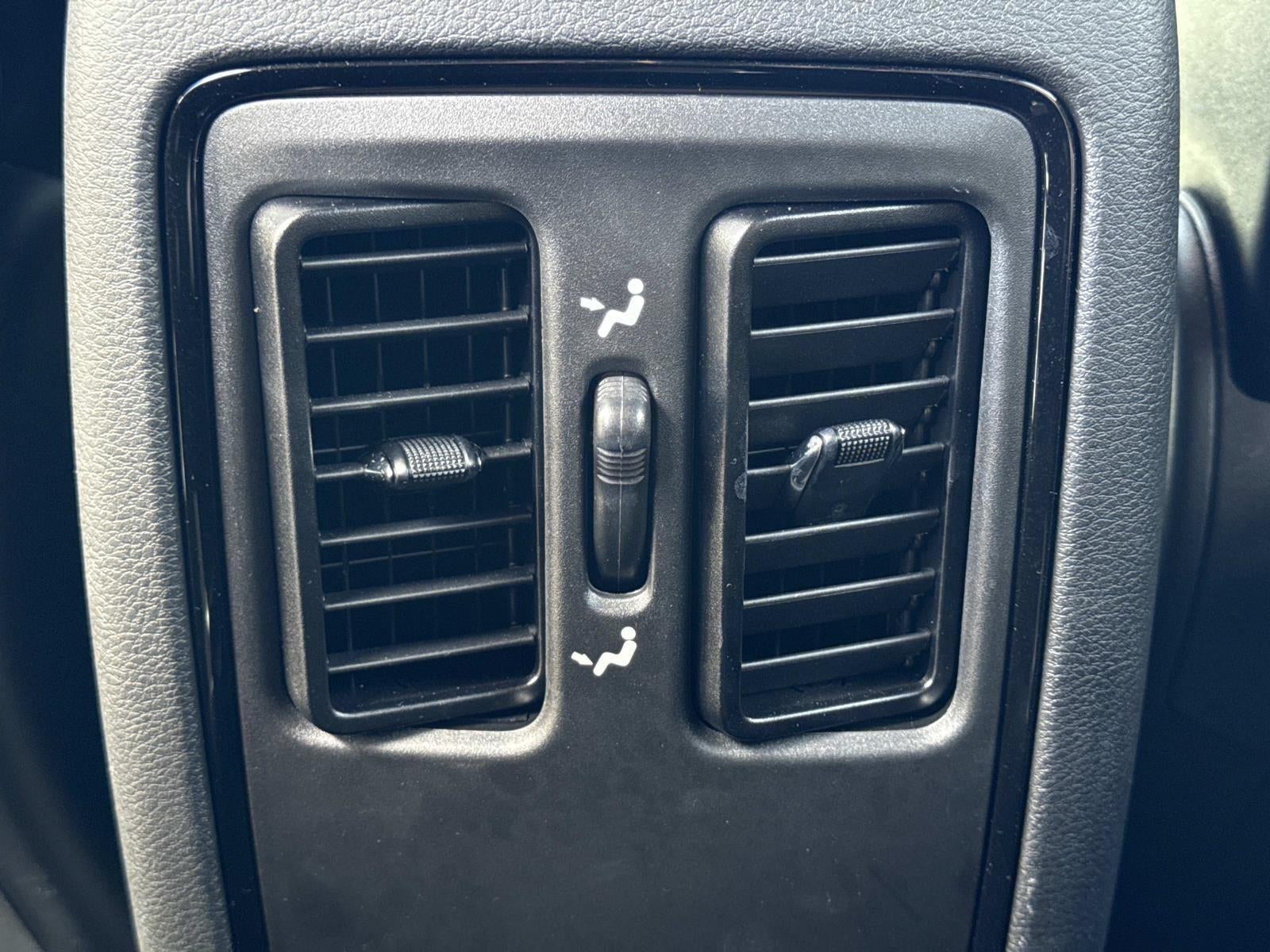 2023 Dodge Durango SXT Launch Edition