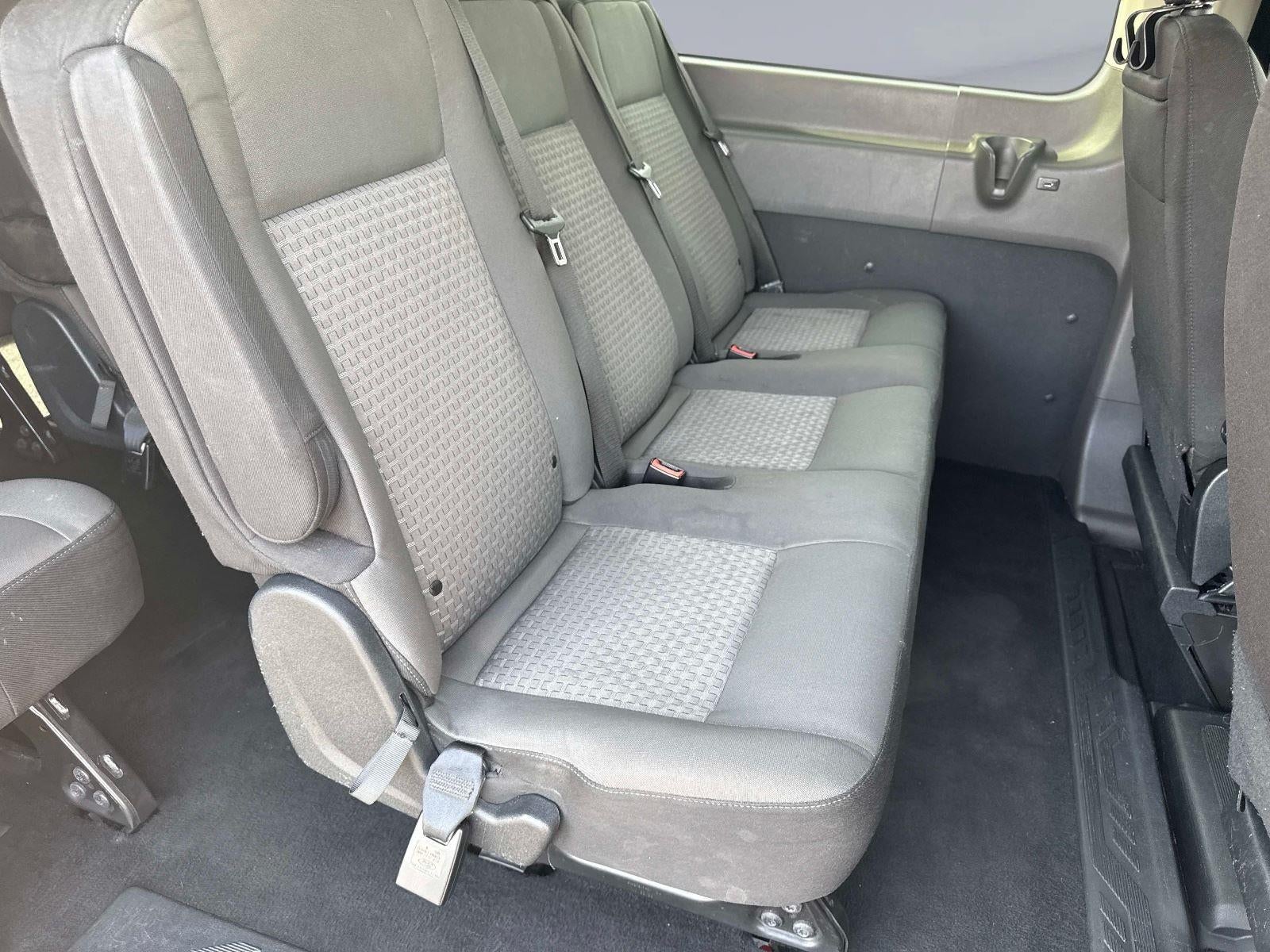 2021 Ford Transit Passenger Wagon XLT