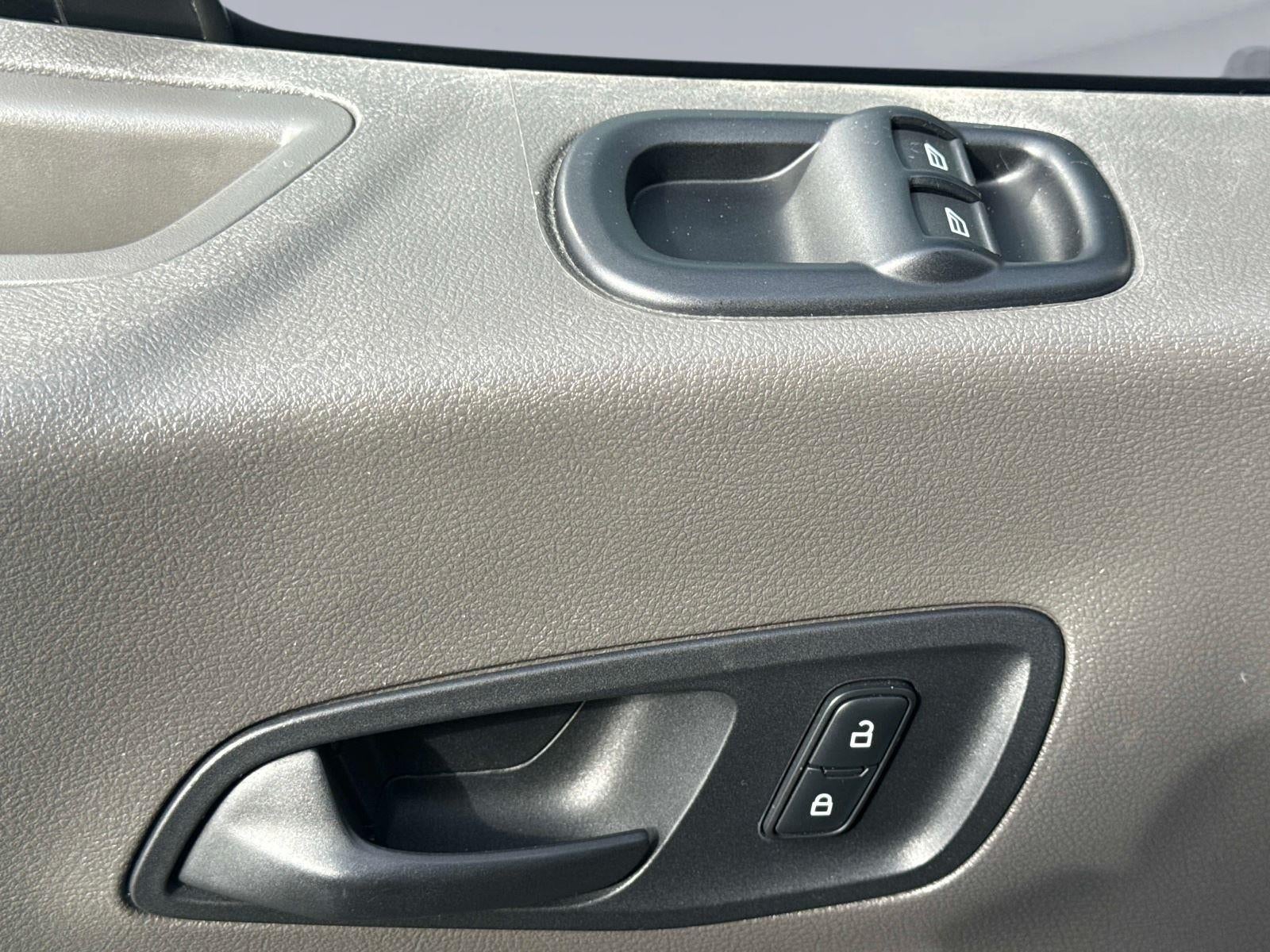 2021 Ford Transit Passenger Wagon XLT