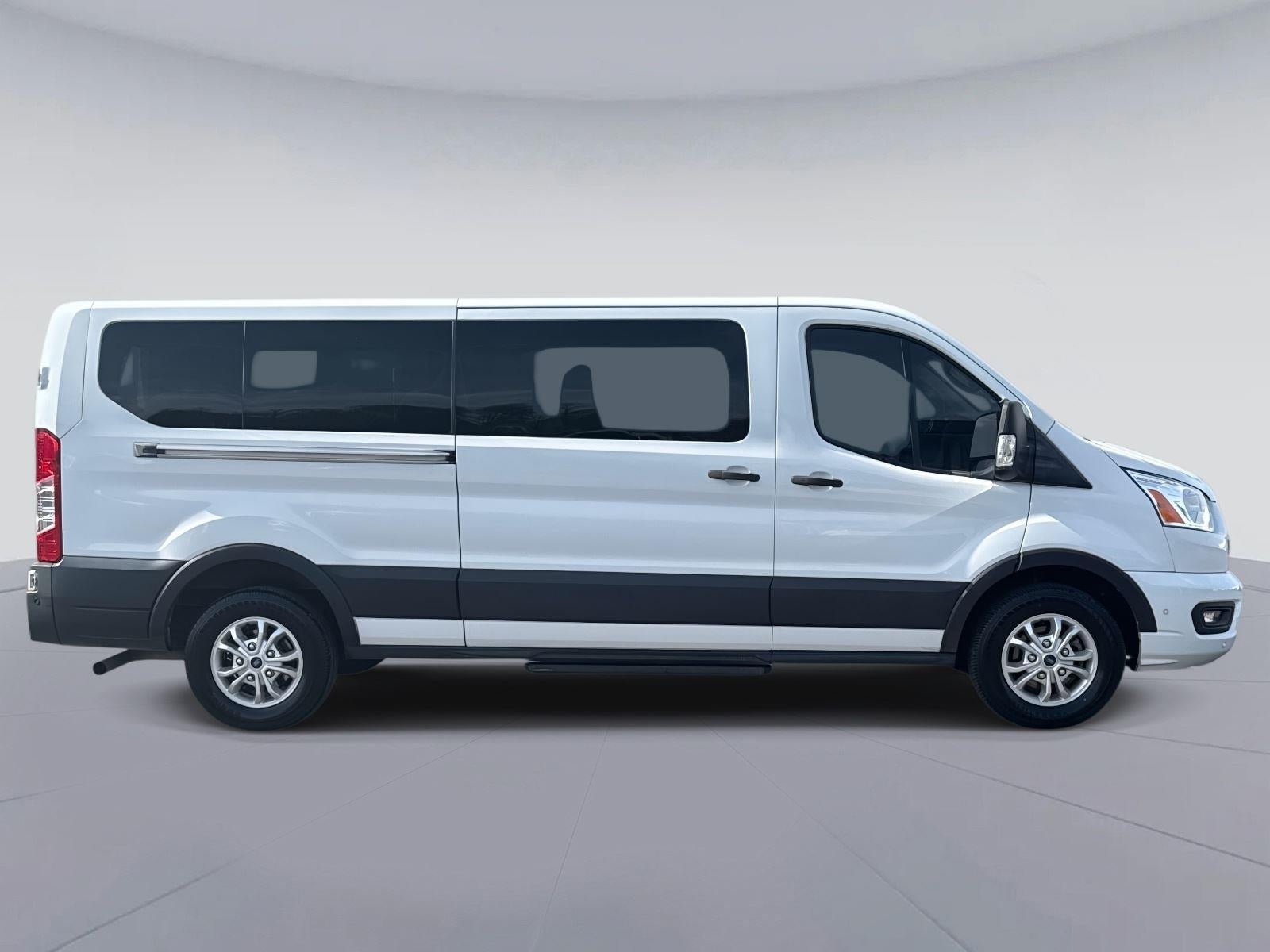 2021 Ford Transit Passenger Wagon XLT