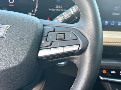 2024 Cadillac XT4 FWD Premium Luxury