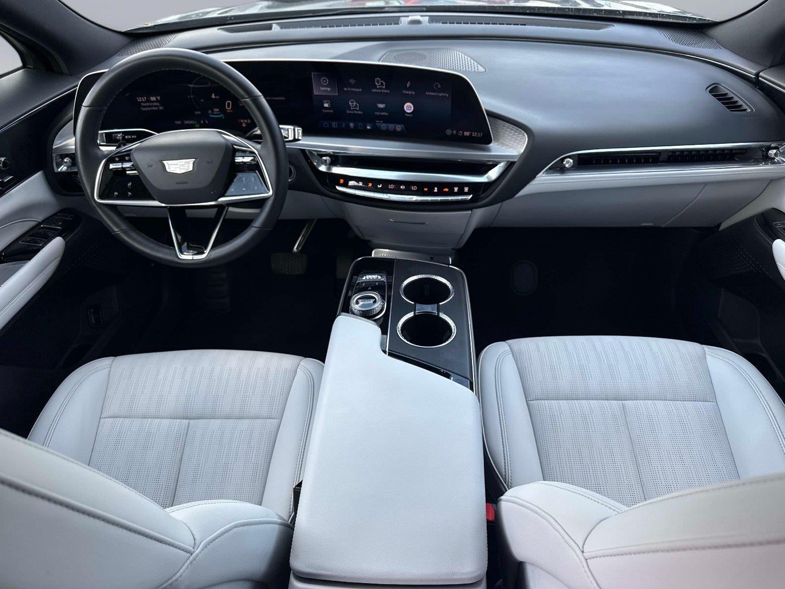 2024 Cadillac LYRIQ Luxury