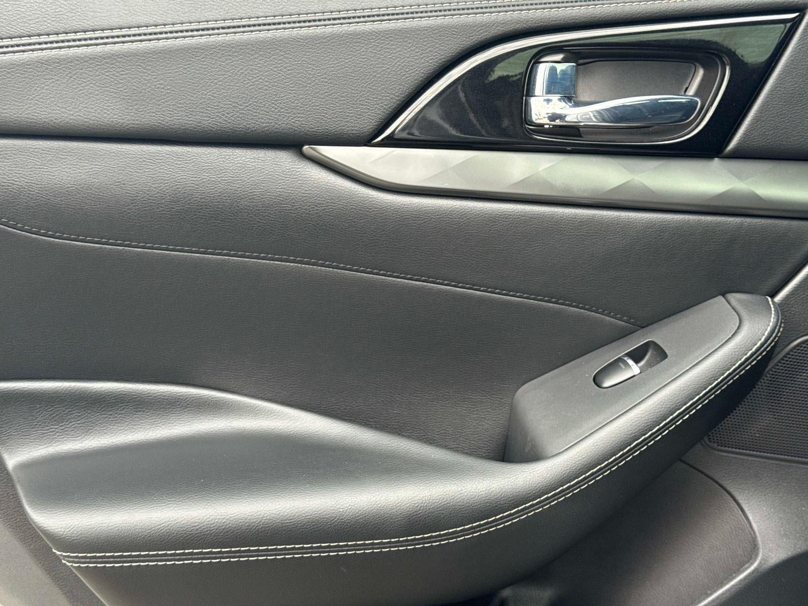 2021 Nissan Maxima SV