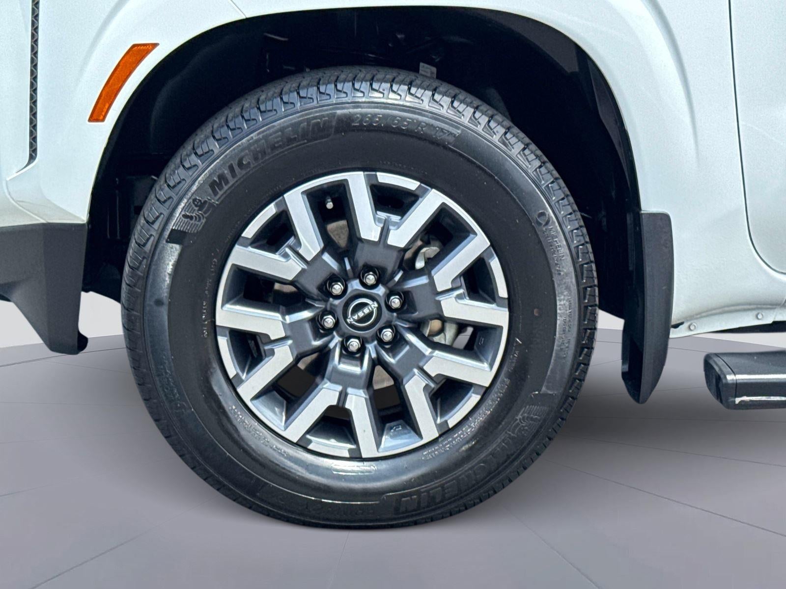 2024 Nissan Frontier SL