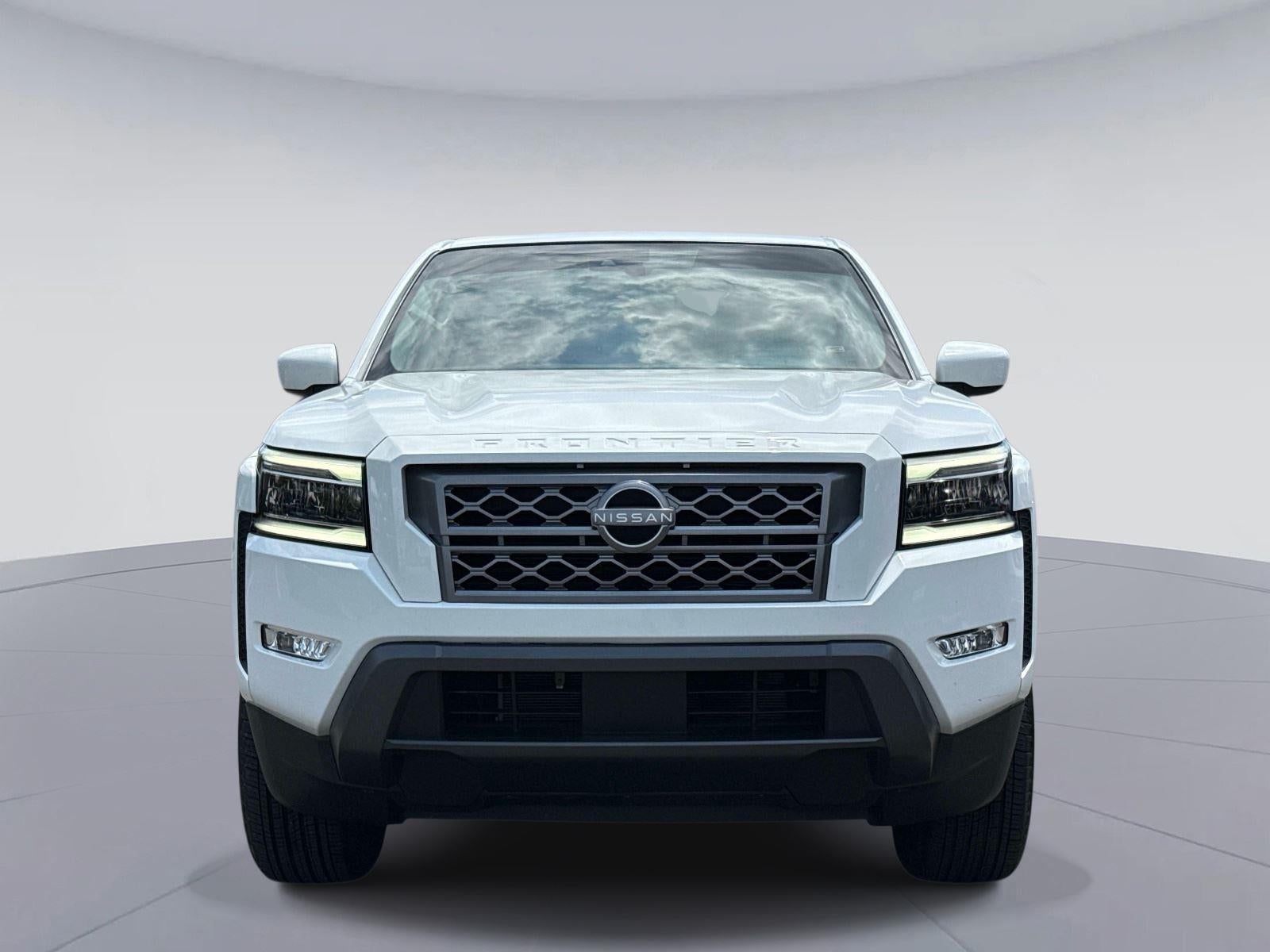 2024 Nissan Frontier SL