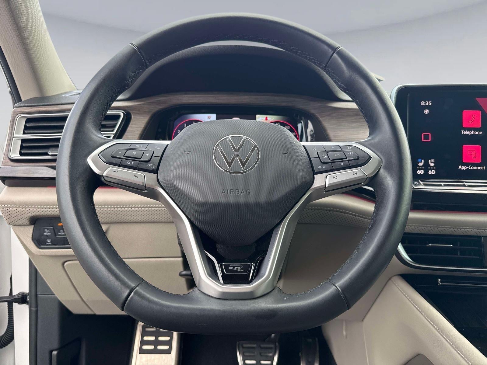 2025 Volkswagen Atlas 2.0T SEL Premium R-Line