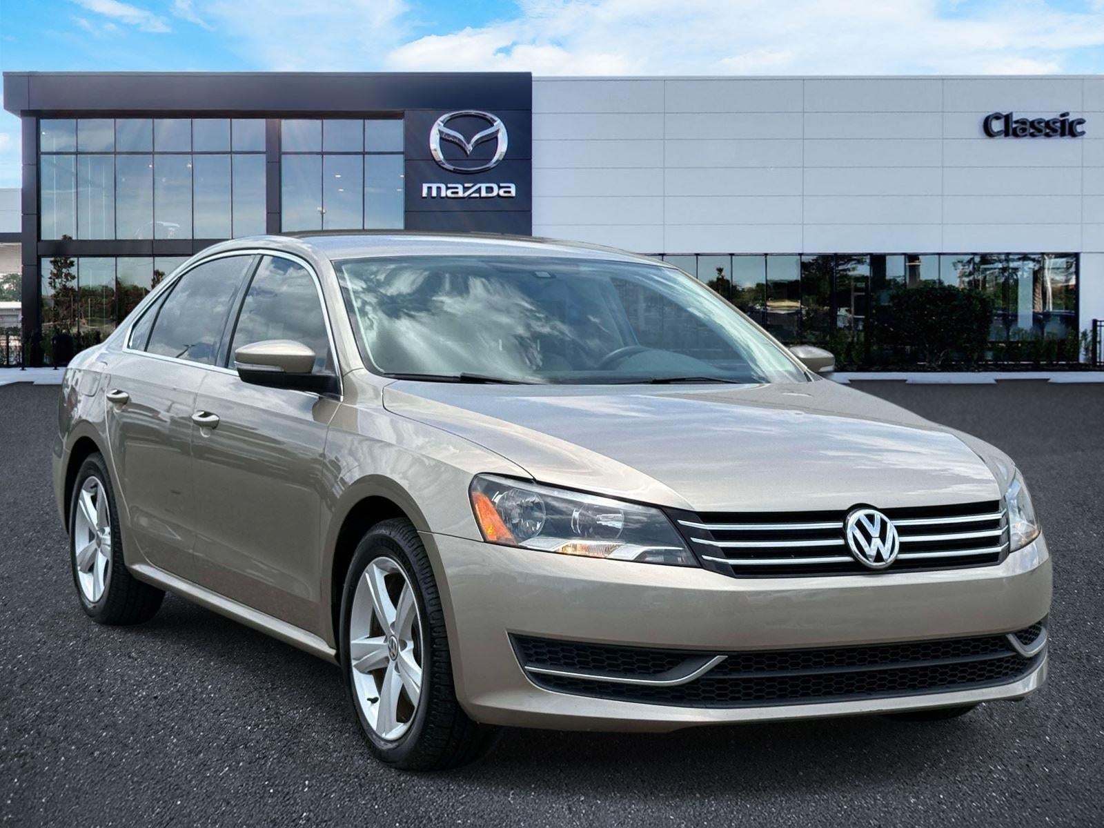 2015 Volkswagen Passat 1.8T SE