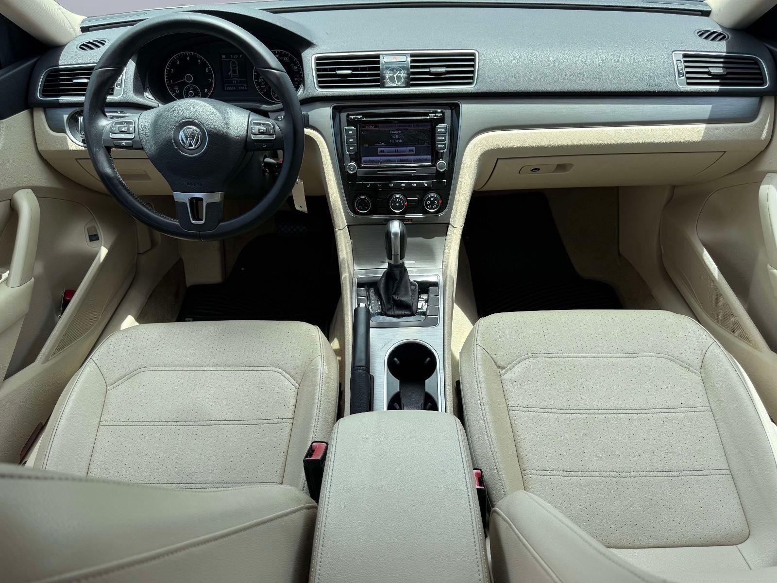 2015 Volkswagen Passat 1.8T SE