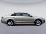 2015 Volkswagen Passat 1.8T SE