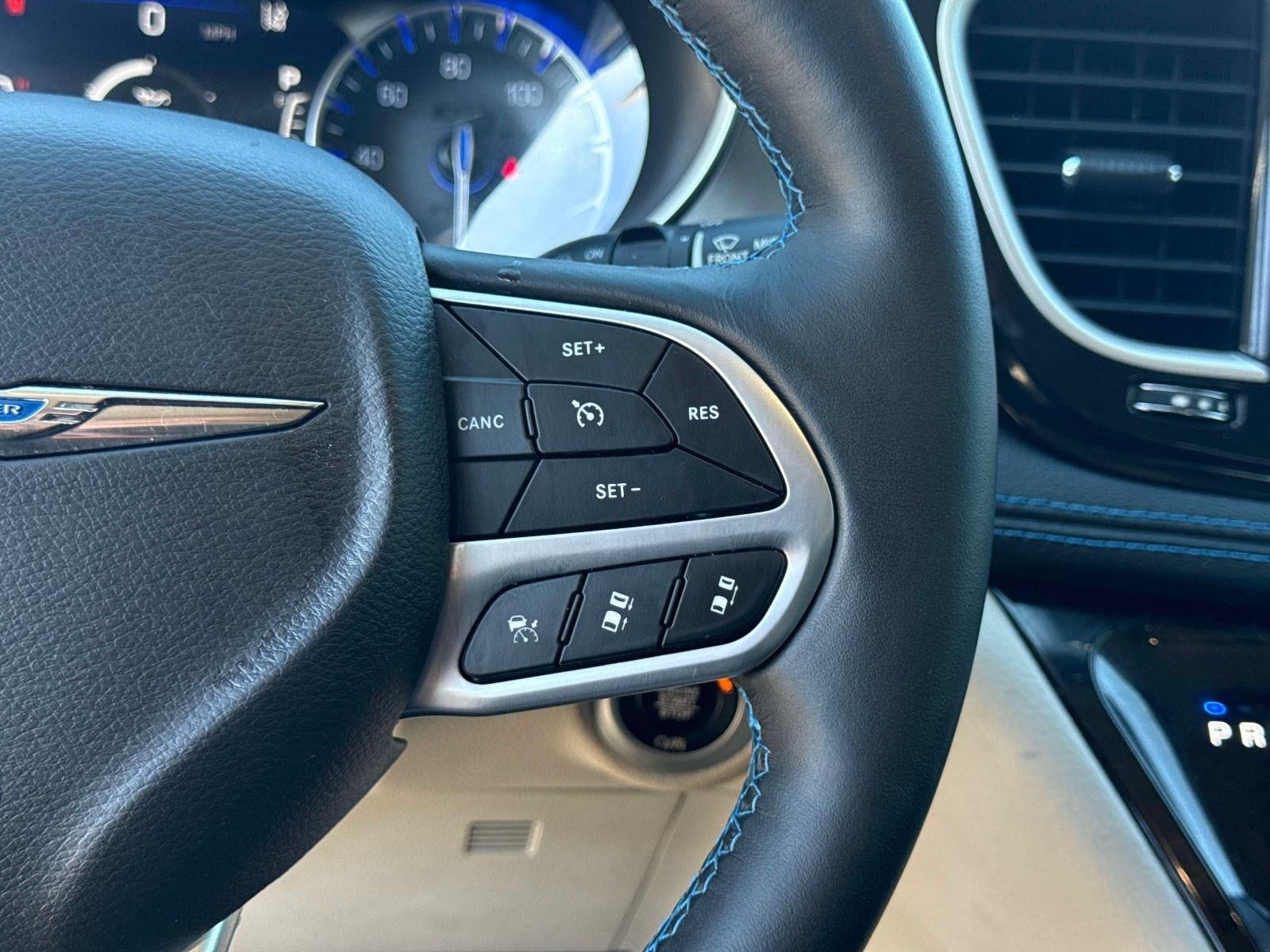 2021 Chrysler Pacifica Touring L