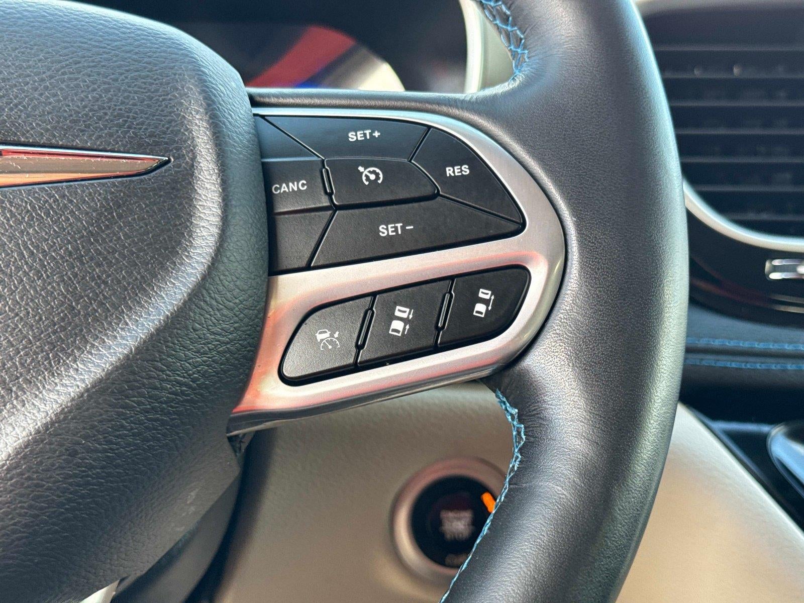 2021 Chrysler Pacifica Touring L