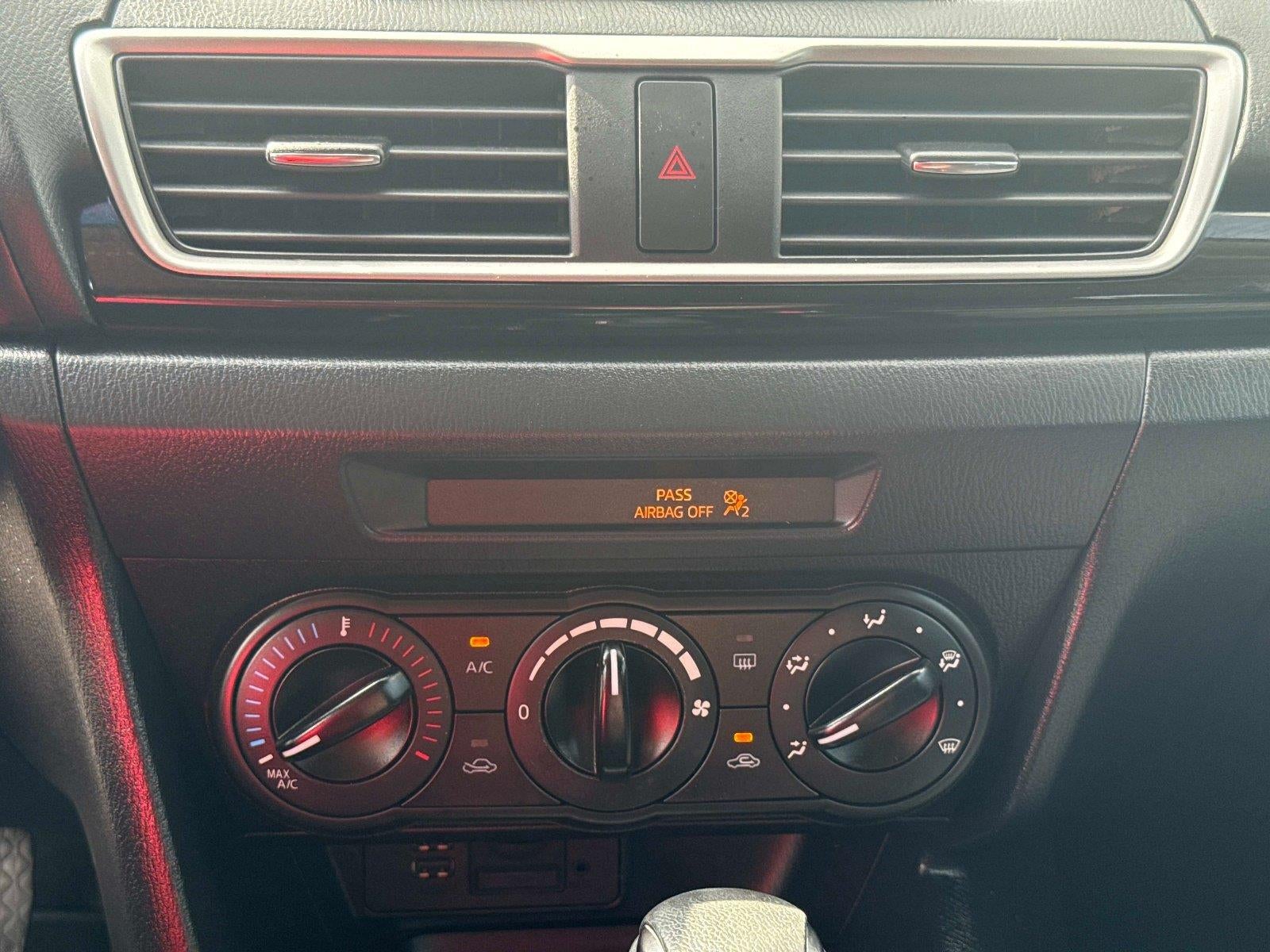 2015 Mazda Mazda3 i Sport