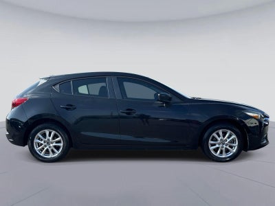 2018 Mazda Mazda3 5-Door Sport