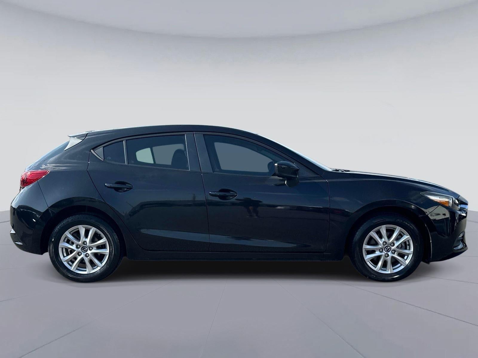 2018 Mazda Mazda3 5-Door Sport