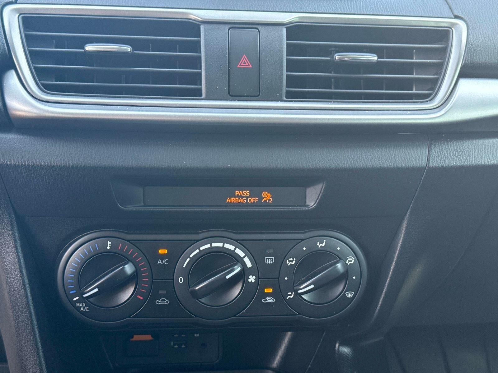 2018 Mazda Mazda3 5-Door Sport