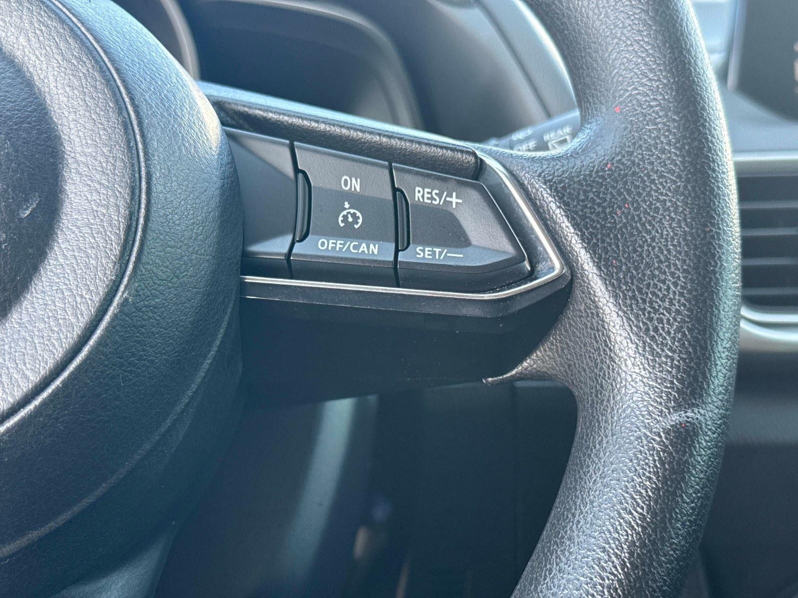 2018 Mazda Mazda3 5-Door Sport