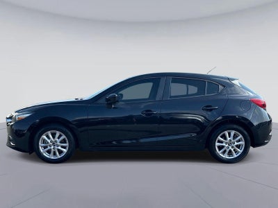 2018 Mazda Mazda3 5-Door Sport