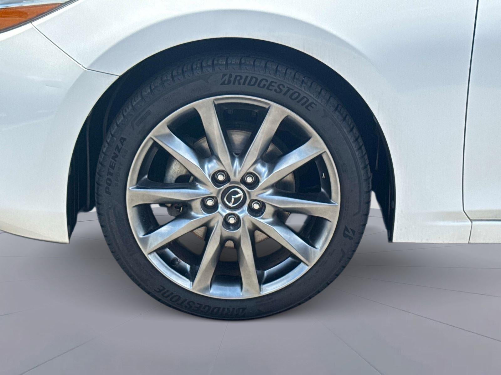 2018 Mazda Mazda3 5-Door Touring
