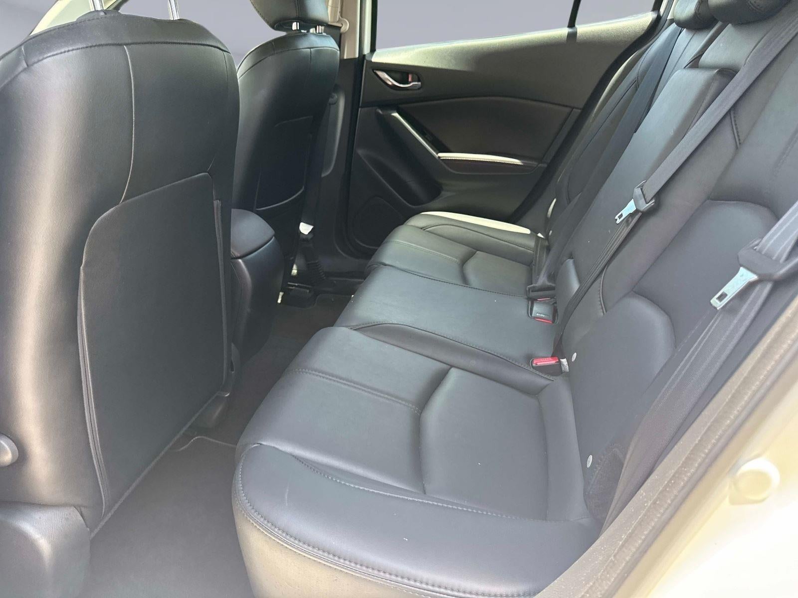 2018 Mazda Mazda3 5-Door Touring