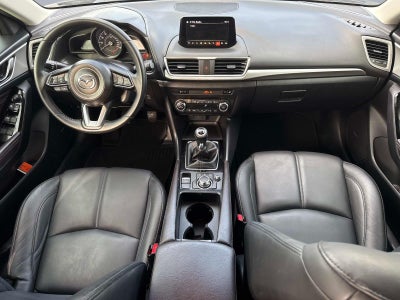 2018 Mazda Mazda3 5-Door Touring