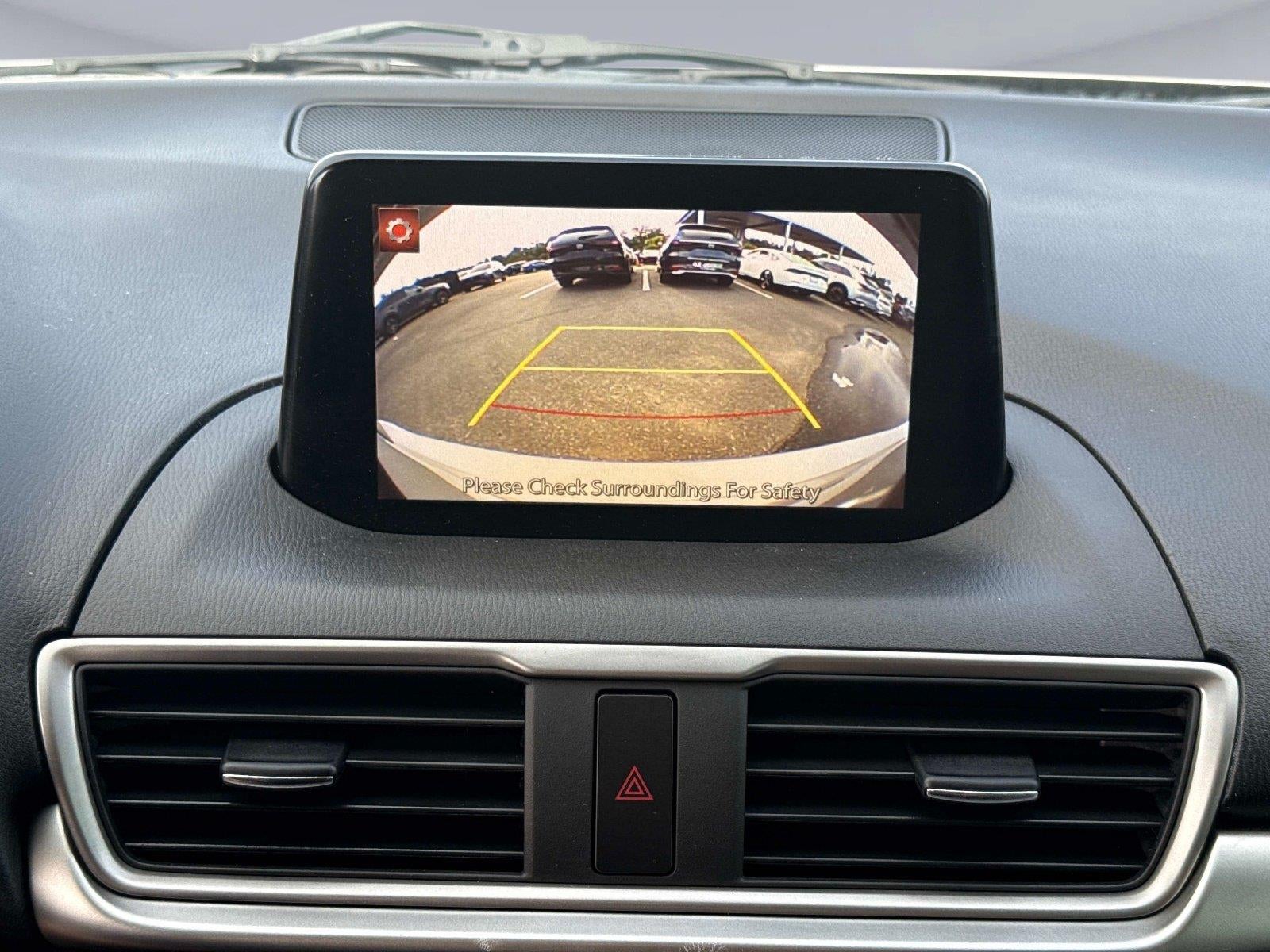 2018 Mazda Mazda3 5-Door Touring
