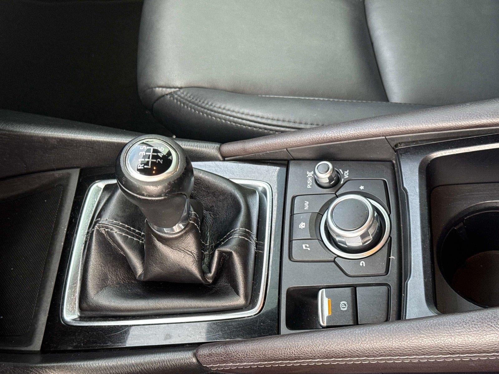2018 Mazda Mazda3 5-Door Touring