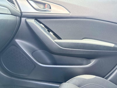 2018 Mazda Mazda3 4-Door Sport