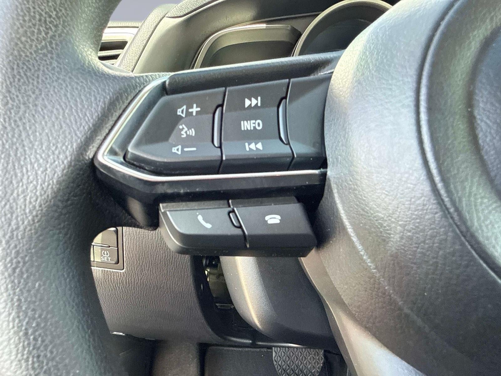 2018 Mazda Mazda3 4-Door Sport