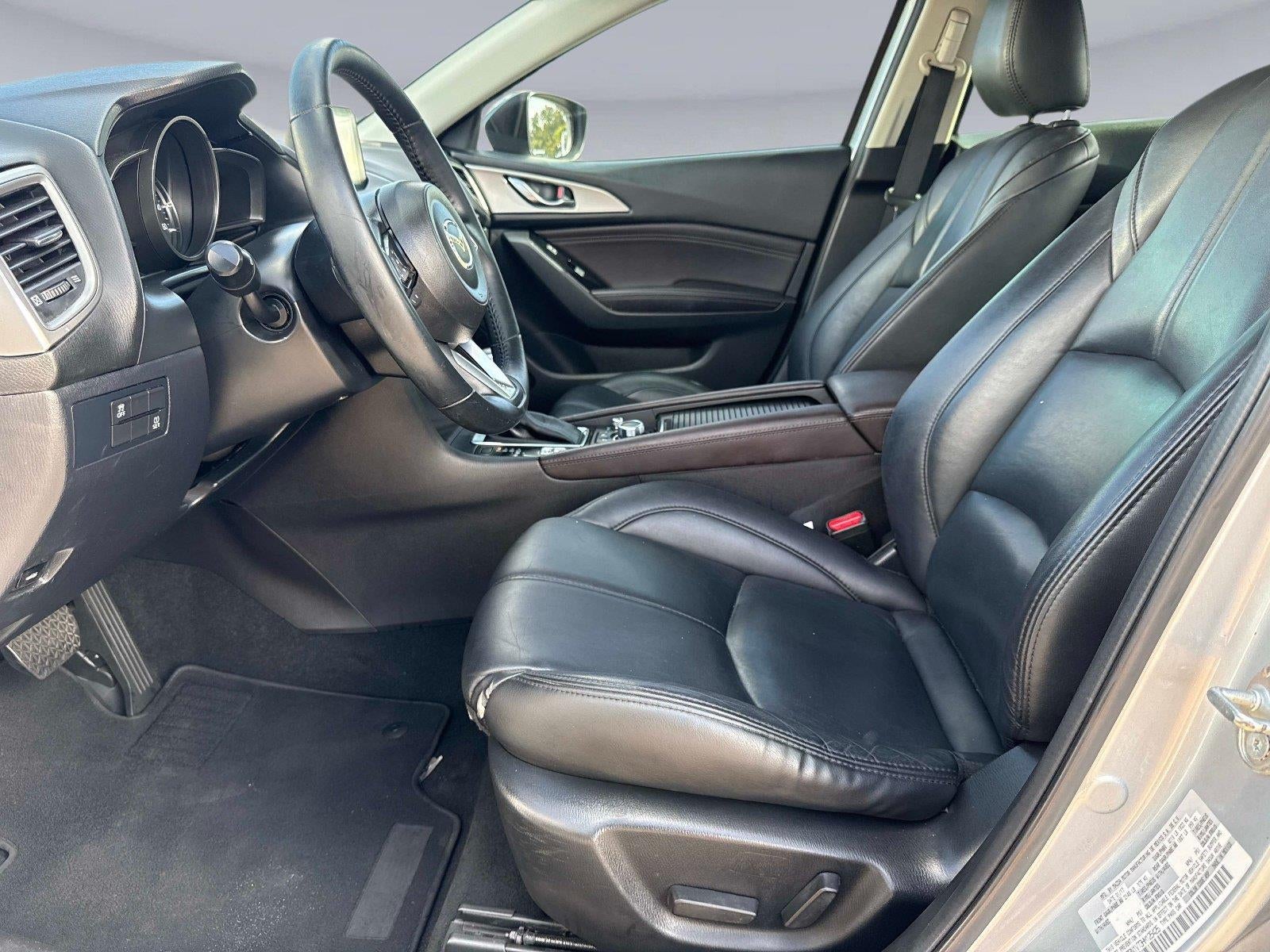 2017 Mazda Mazda3 4-Door Touring