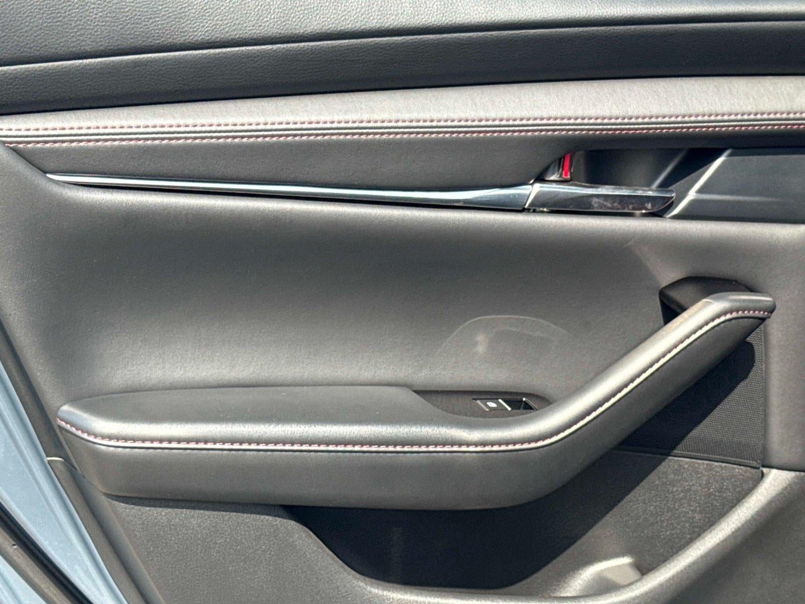 2023 Mazda Mazda3 Sedan 2.5 S Carbon Edition