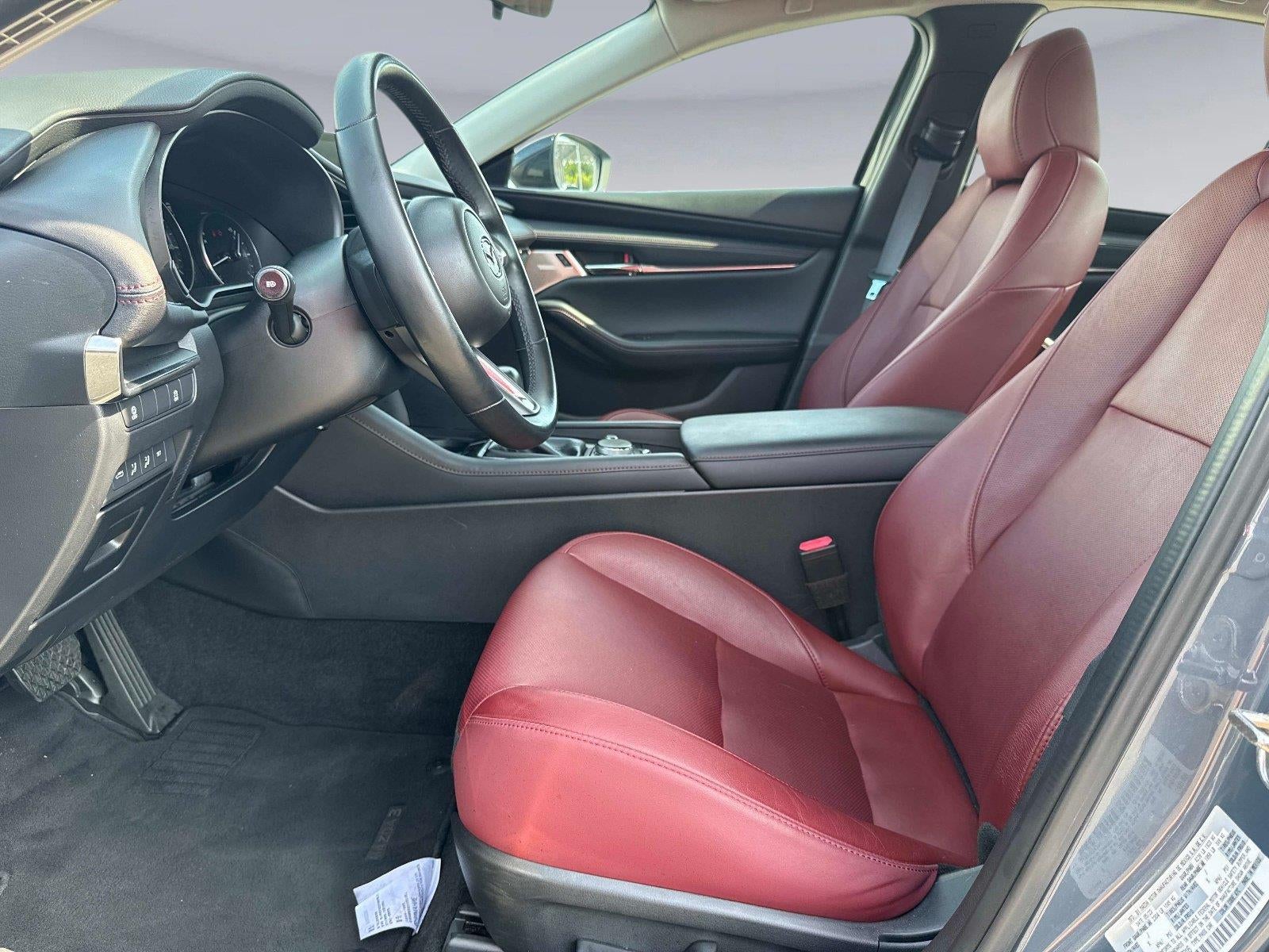 2023 Mazda Mazda3 Sedan 2.5 S Carbon Edition