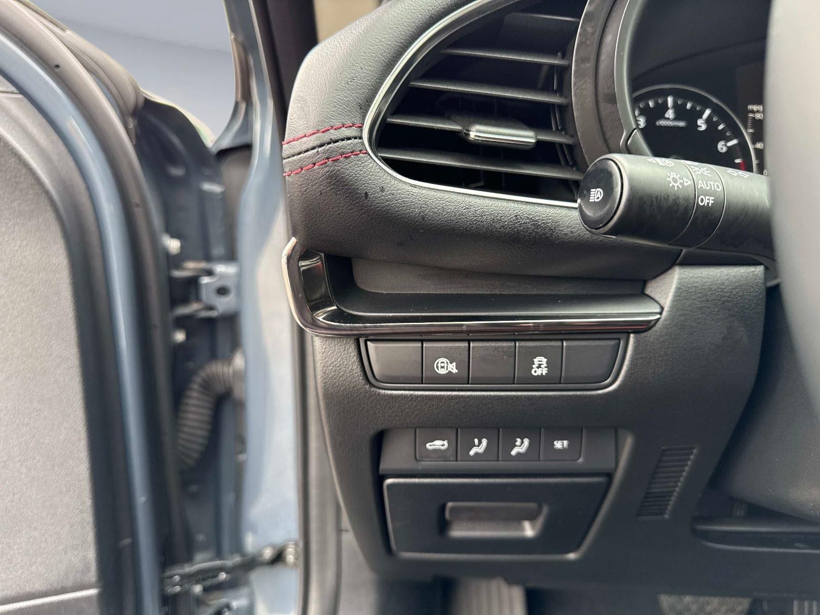 2025 Mazda Mazda3 Sedan 2.5 S Carbon Edition