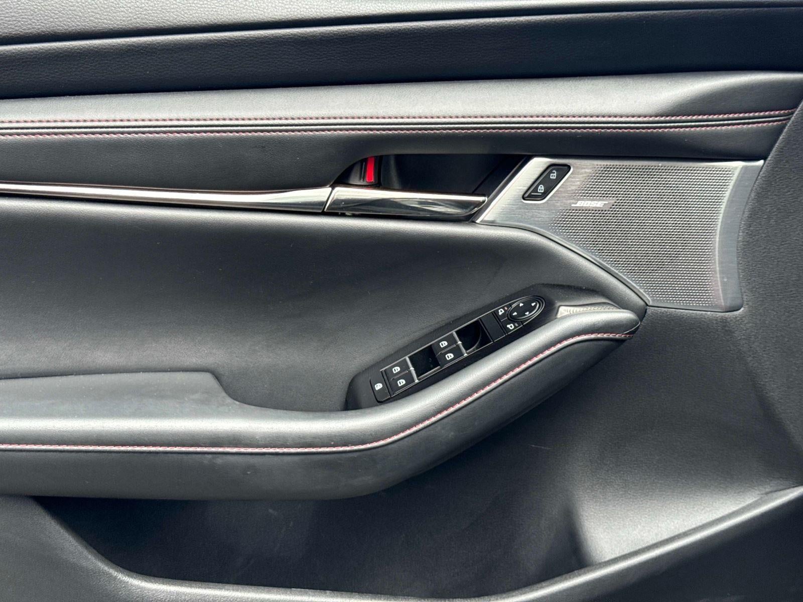 2023 Mazda Mazda3 Sedan 2.5 S Carbon Edition