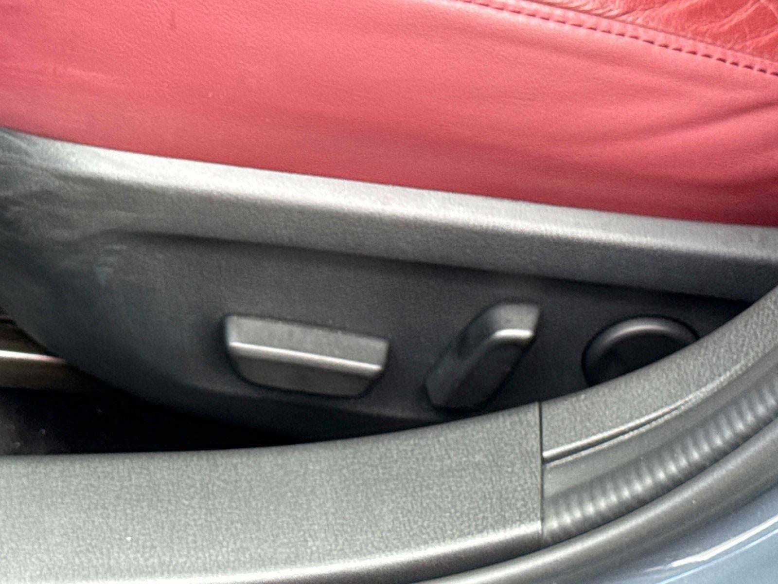 2023 Mazda Mazda3 Sedan 2.5 S Carbon Edition