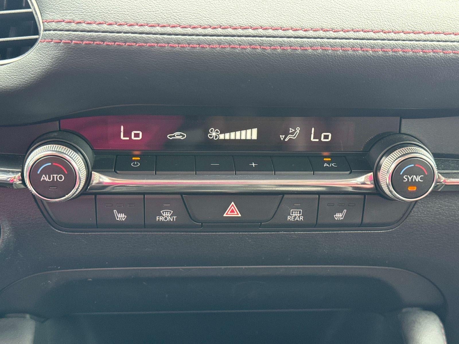 2023 Mazda Mazda3 Sedan 2.5 S Carbon Edition