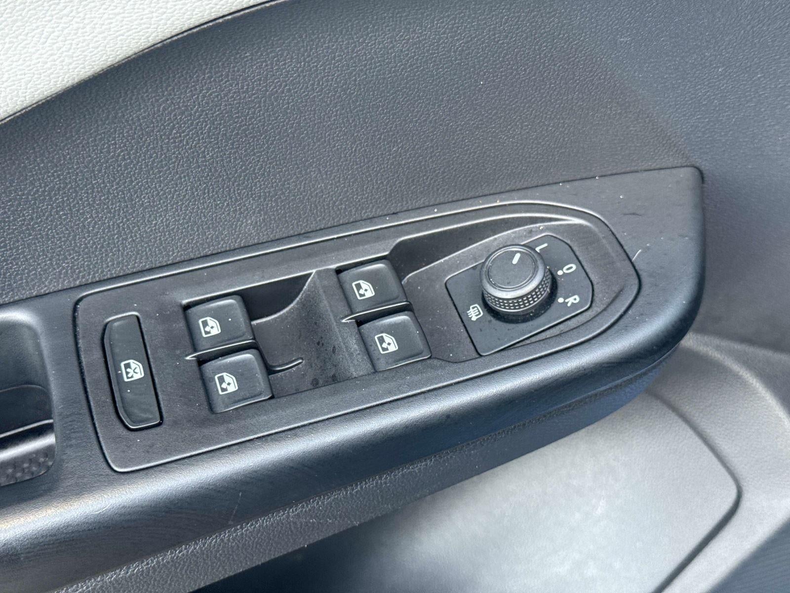 2022 Volkswagen Taos SEL