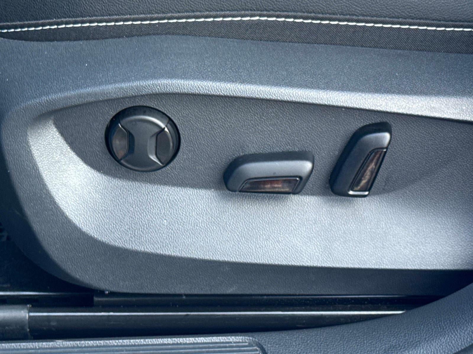 2022 Volkswagen Taos SEL