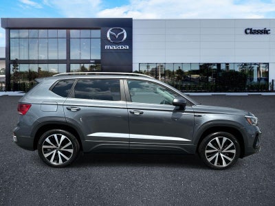 2023 Volkswagen Taos SE