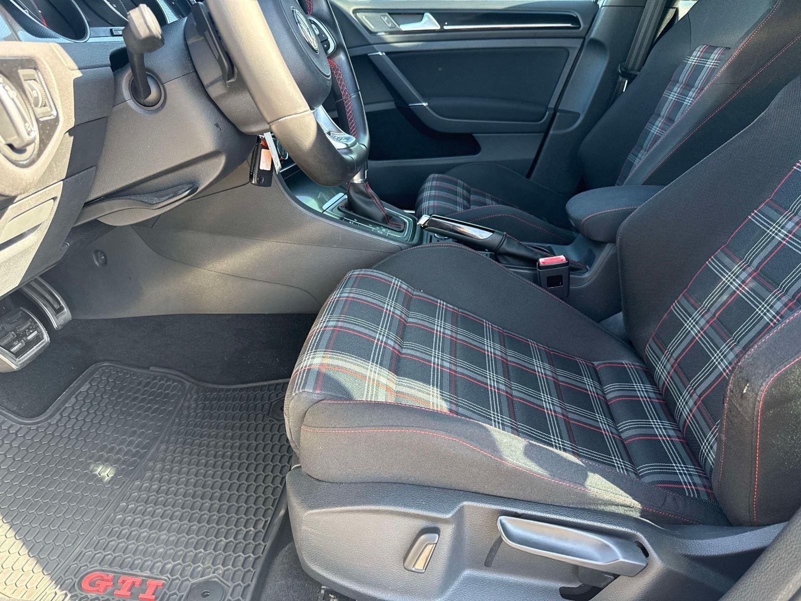 2017 Volkswagen Golf GTI S