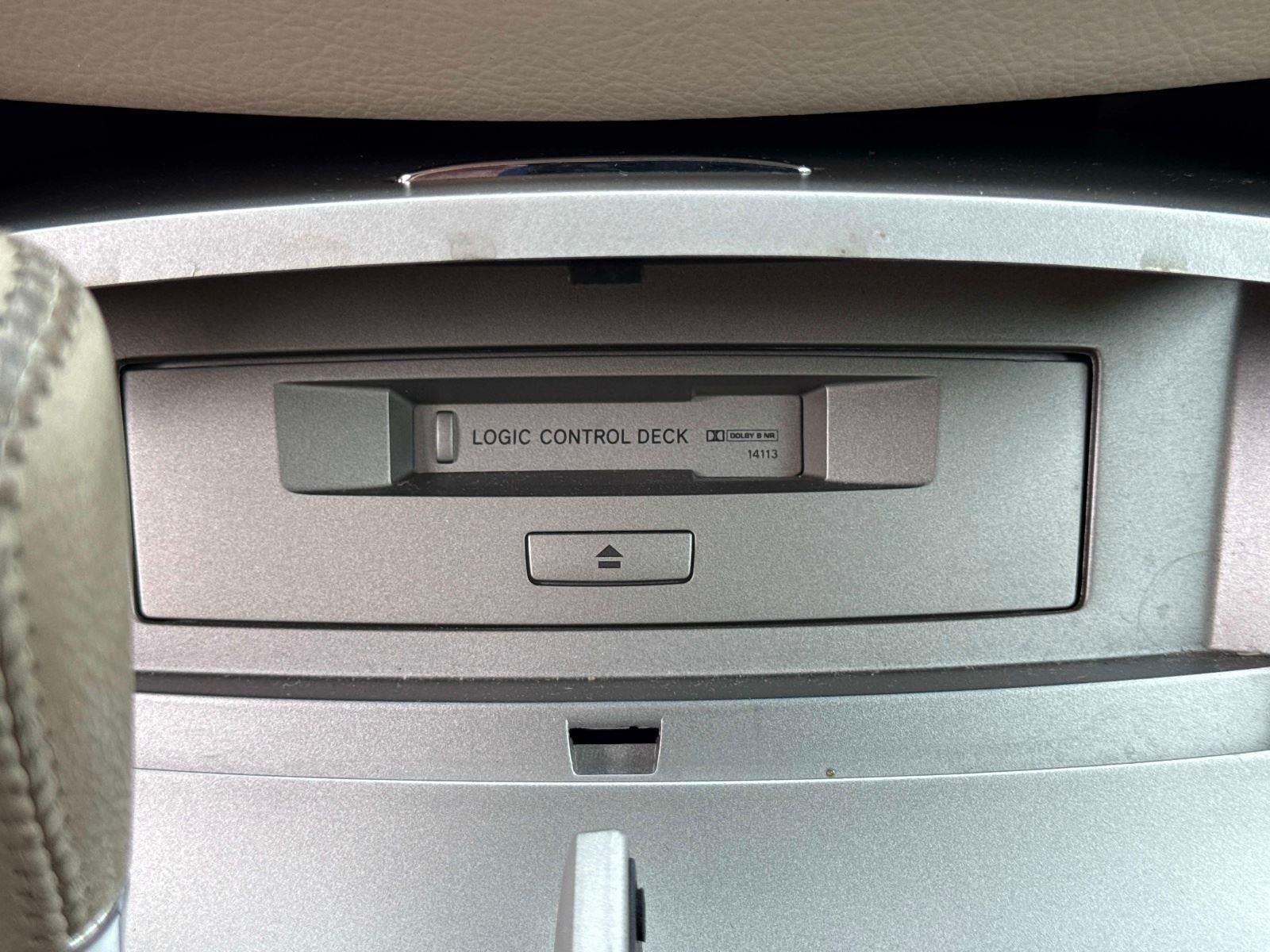 2005 Toyota AVALON Base