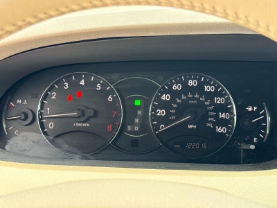 2005 Toyota AVALON Base