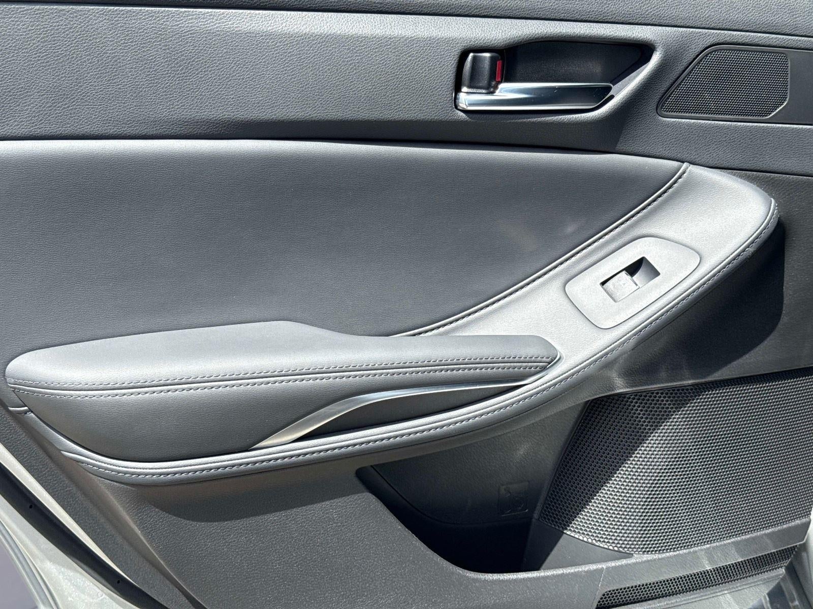 2021 Toyota Avalon XLE