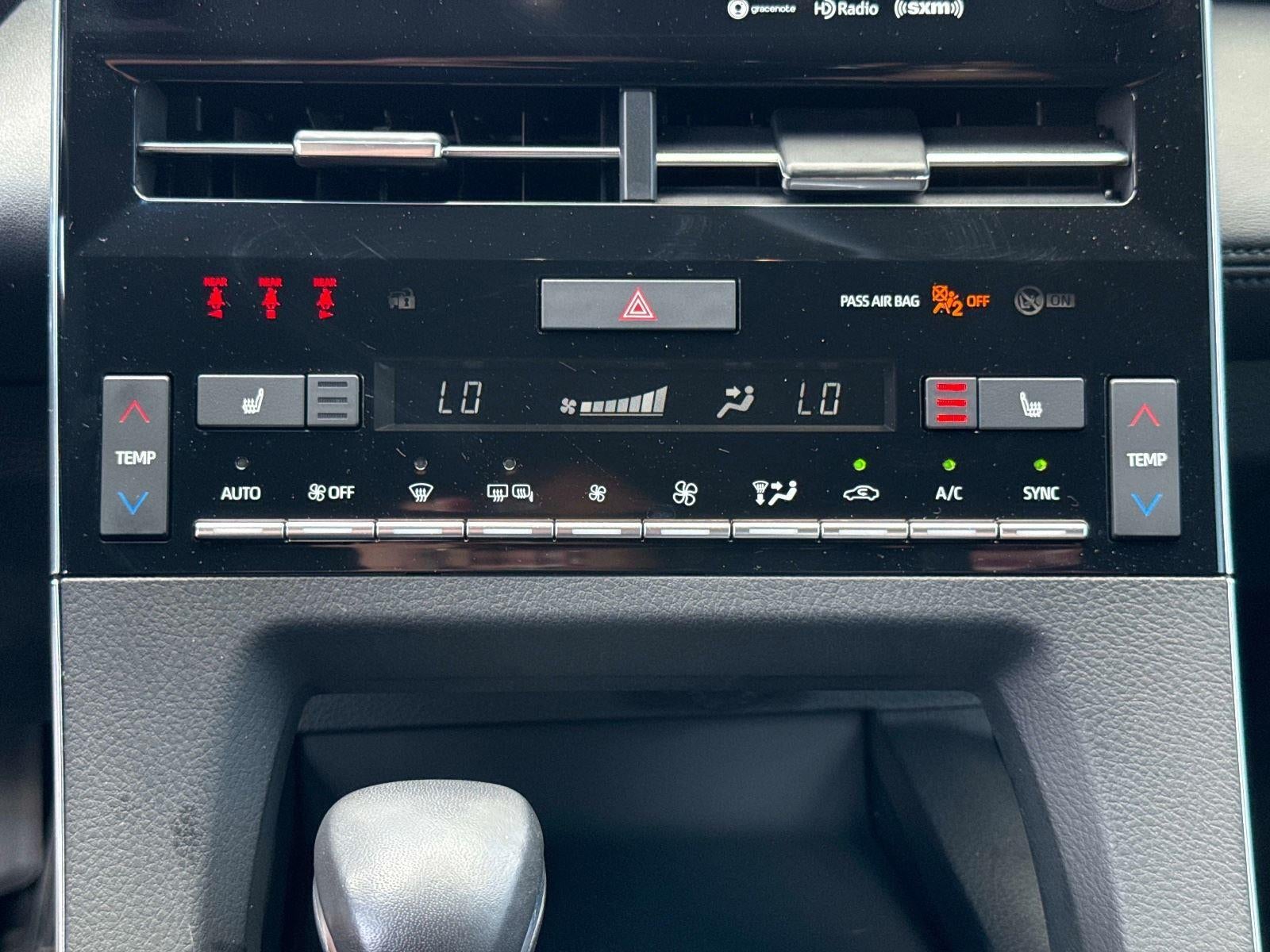 2021 Toyota Avalon XLE