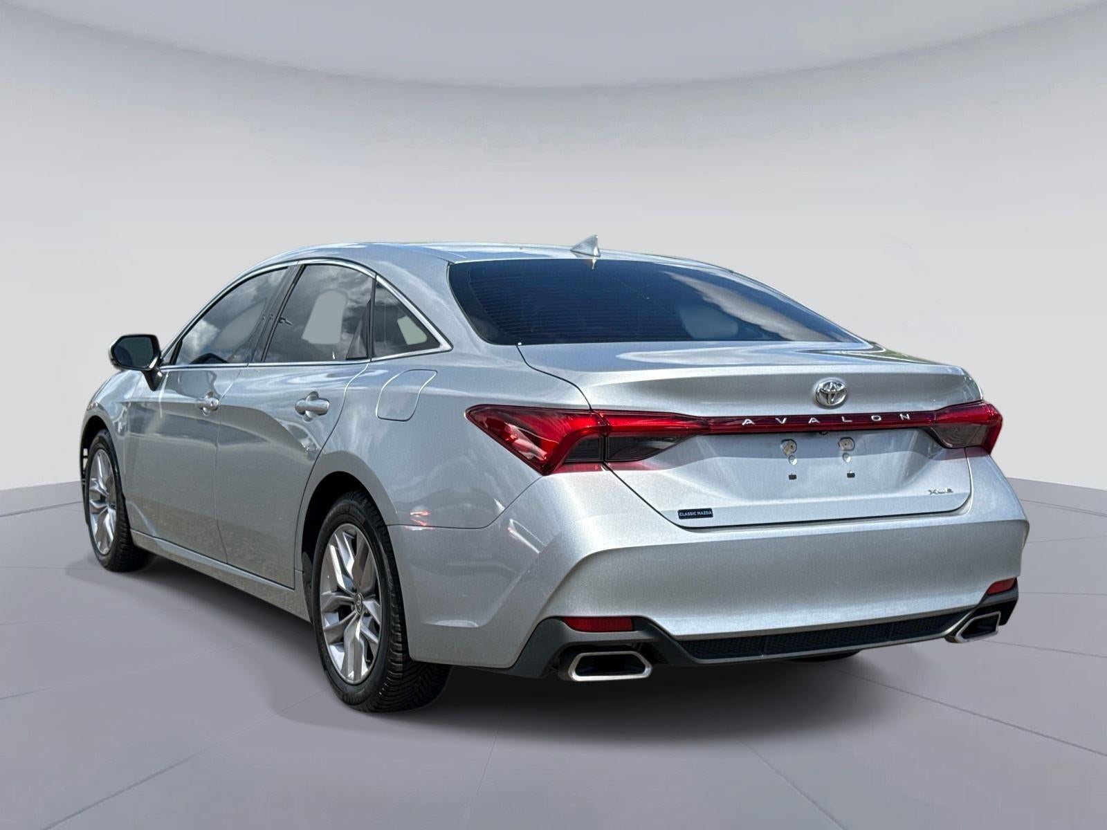 2021 Toyota Avalon XLE