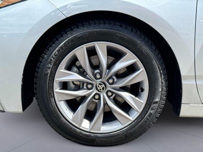 2021 Toyota Avalon XLE