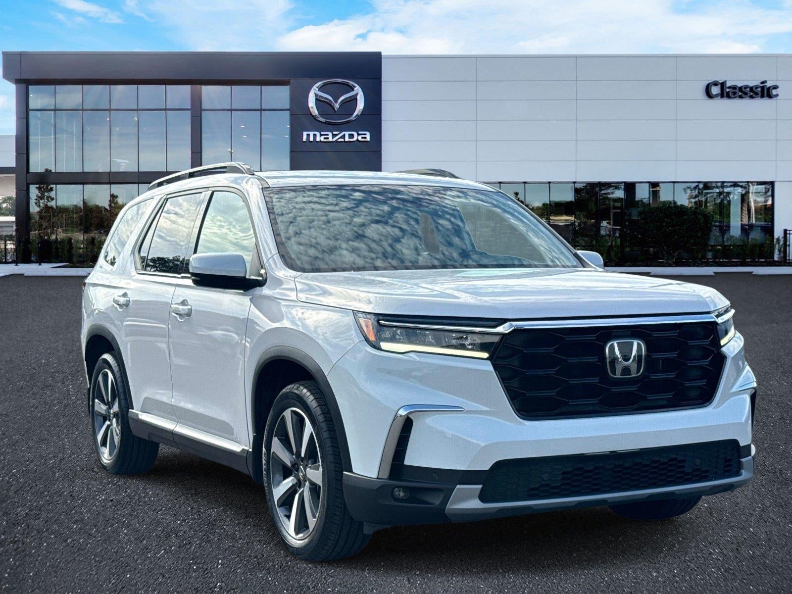 2024 Honda Pilot Touring