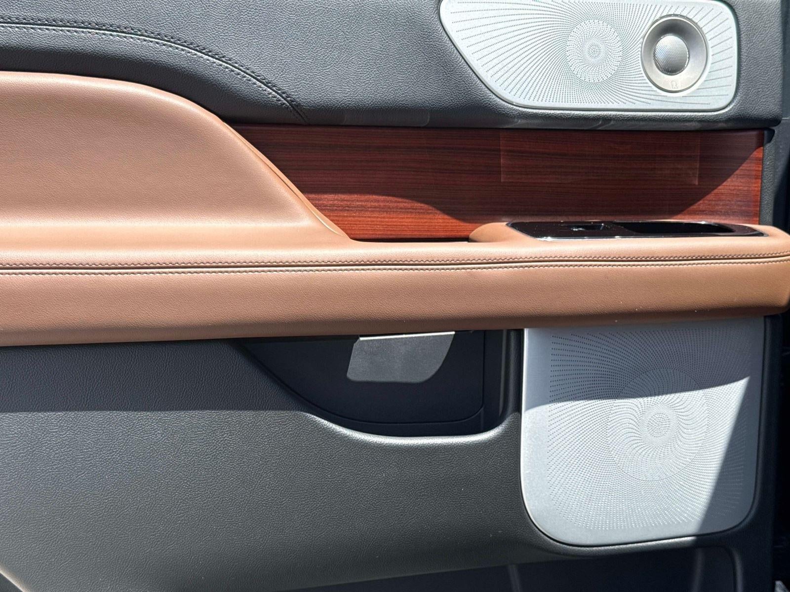 2024 Lincoln Navigator Reserve